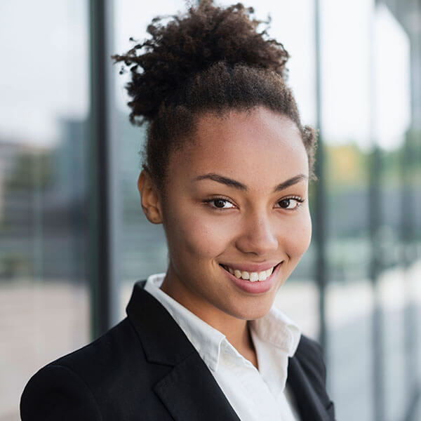 xc体育用户评价 - 李思涵